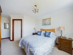 22 Heol Caradog, Fishguard, SA65