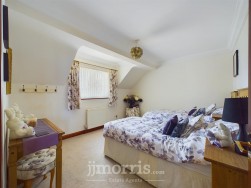 22 Heol Caradog, Fishguard, SA65