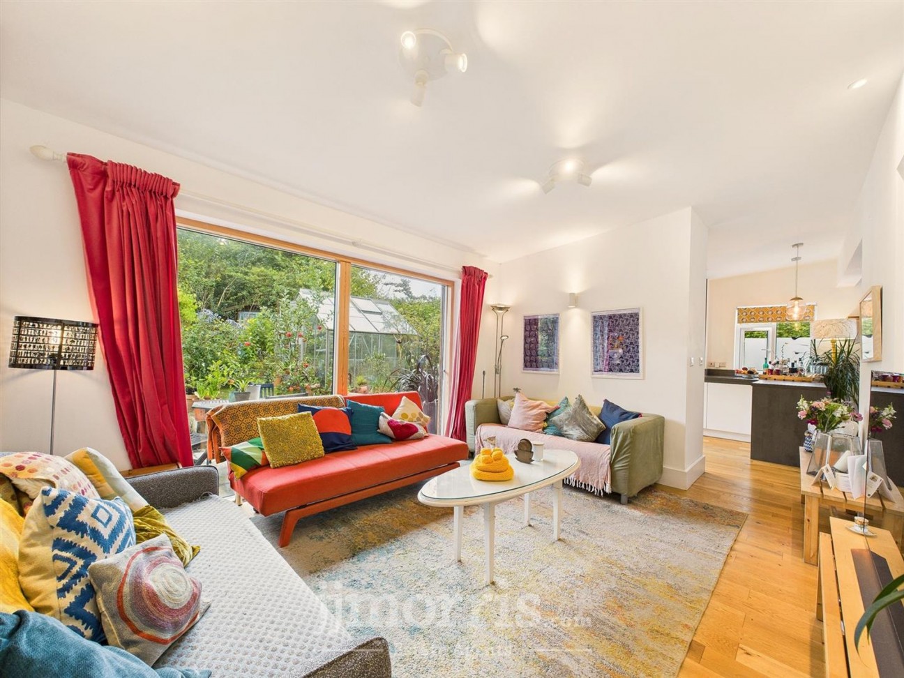 Kingsmoor Road, Kilgetty, SA68