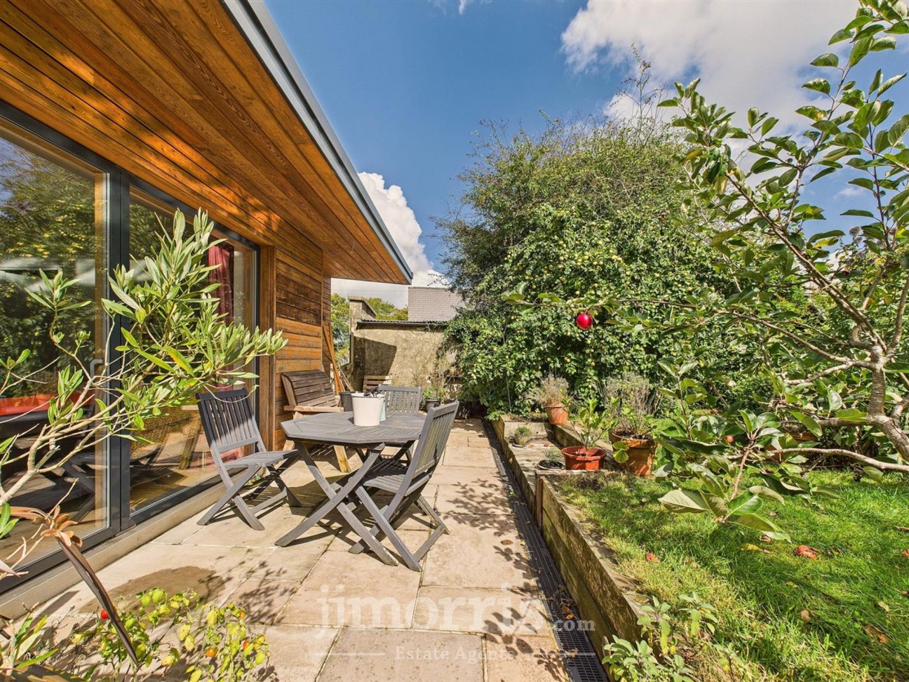 Kingsmoor Road, Kilgetty, SA68