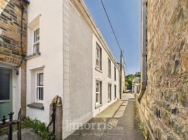 Upper West Street, Newport, SA42