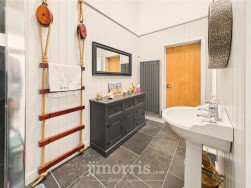 Upper West Street, Newport, SA42