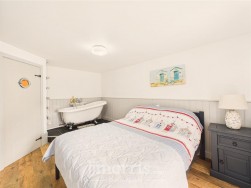 Upper West Street, Newport, SA42