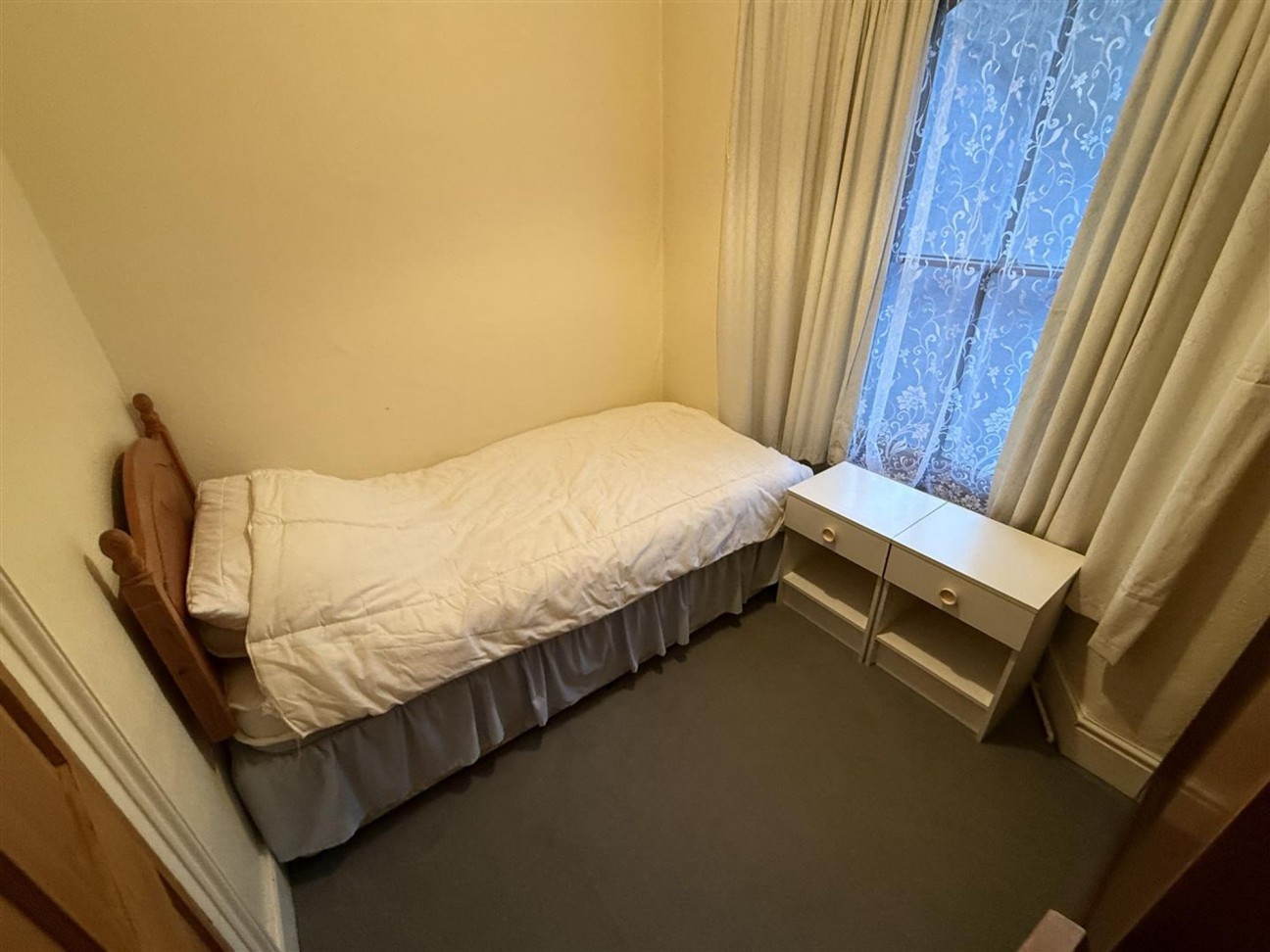 Glyn-Y-Mel Road, Lower Town, SA65