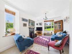 Dinas Cross, Newport, SA42