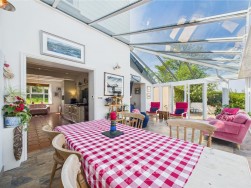 Dinas Cross, Newport, SA42