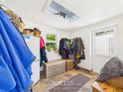 Dinas Cross, Newport, SA42