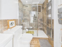 Dinas Cross, Newport, SA42