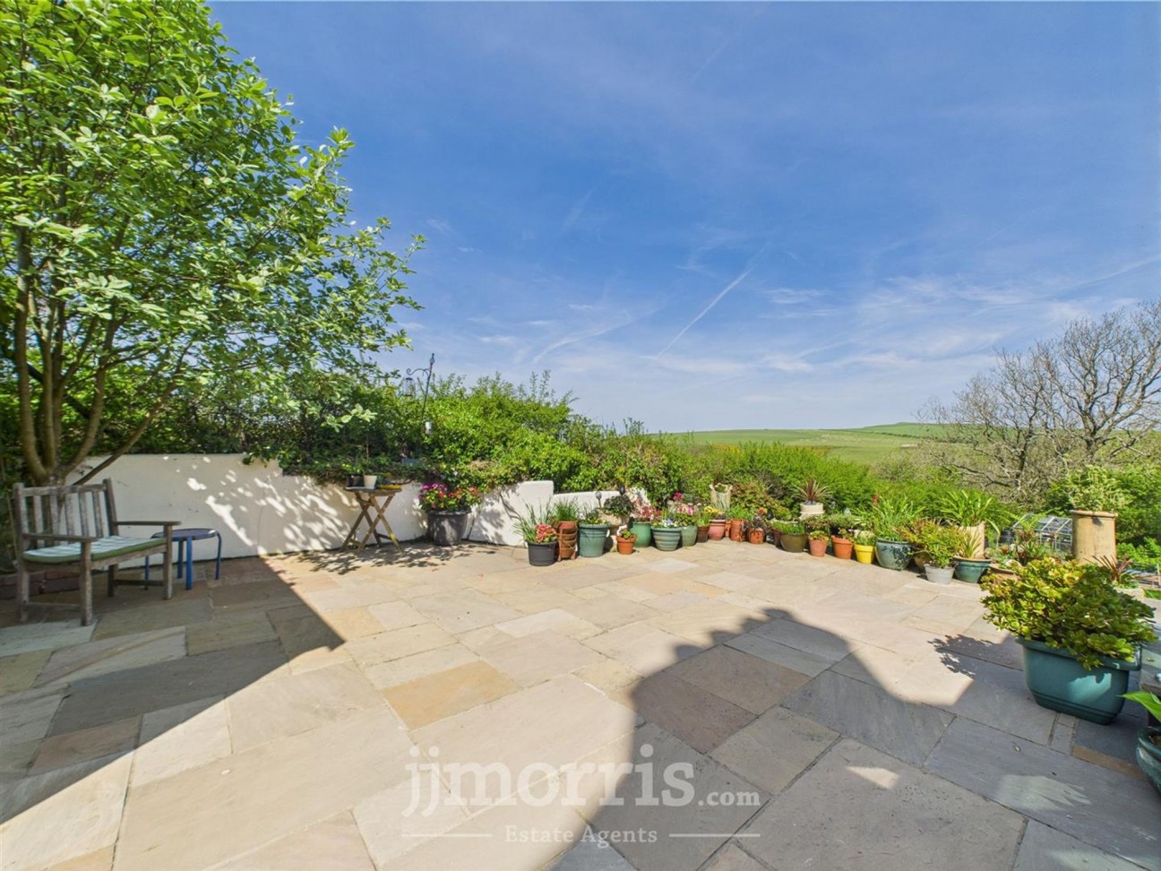 Dinas Cross, Newport, SA42