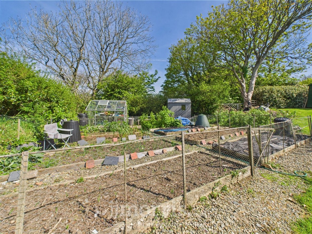 Dinas Cross, Newport, SA42