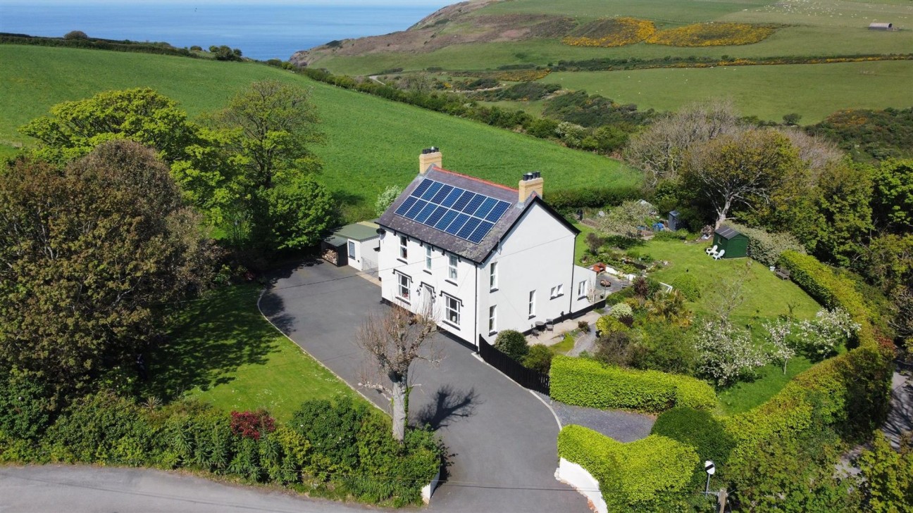 Dinas Cross, Newport, SA42