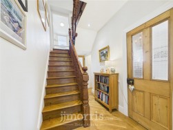 Dinas Cross, Newport, SA42