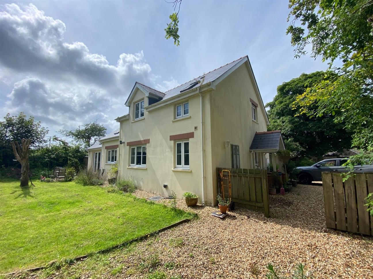 Cold Blow, Narberth, SA67