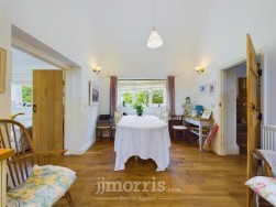 Cold Blow, Narberth, SA67