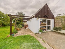 St. Davids Road, Letterston, SA62