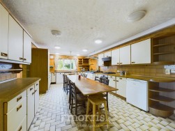 Moylegrove, Cardigan, SA43