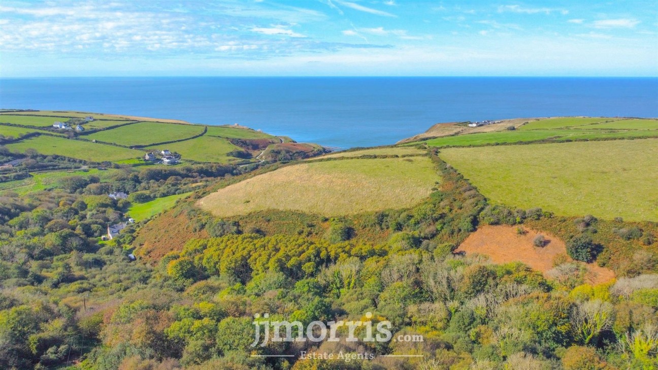 Moylegrove, Cardigan, SA43