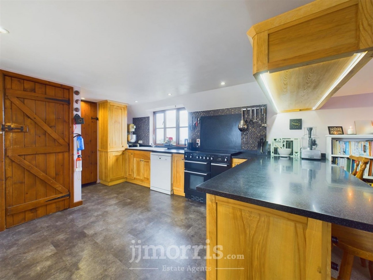 Moylegrove, Cardigan, SA43