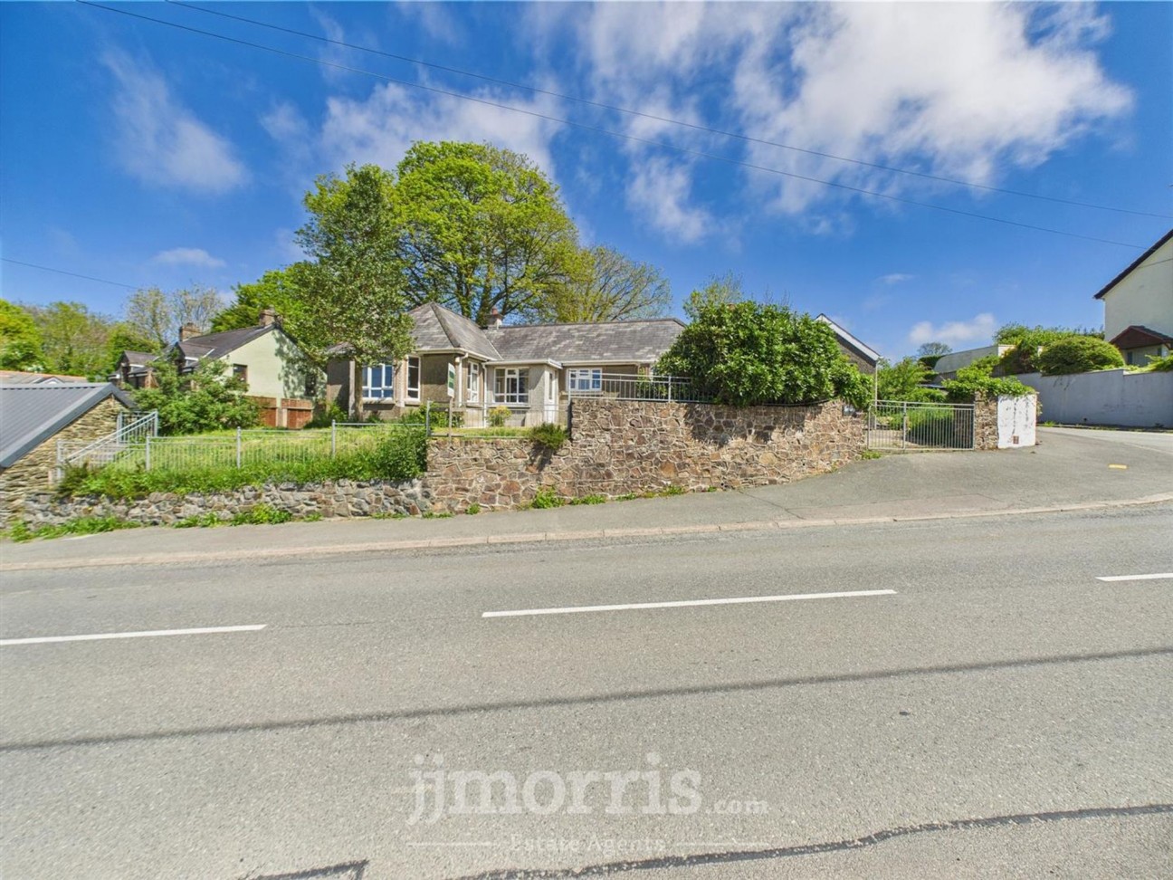 Eglwyswrw, Crymych, SA41