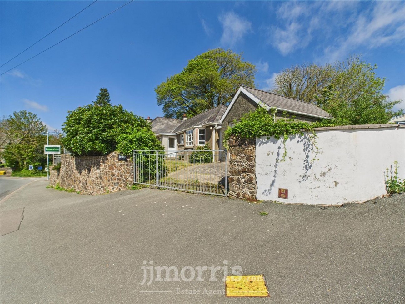 Eglwyswrw, Crymych, SA41