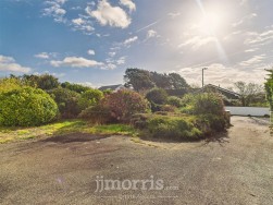 Church Road, Roch, SA62