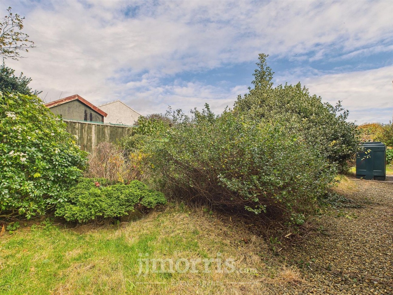 Church Road, Roch, SA62