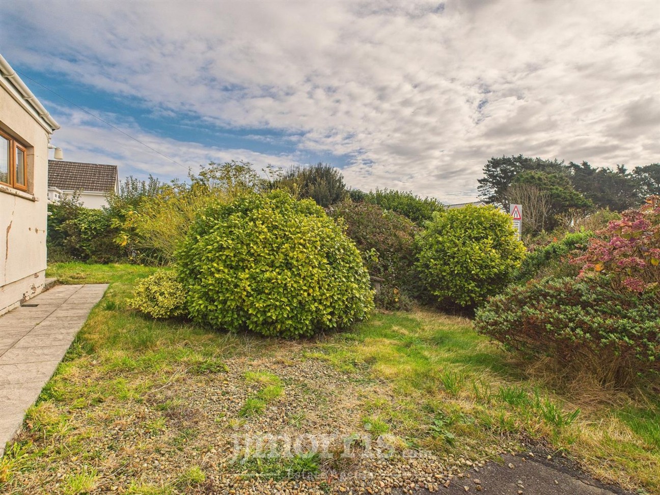 Church Road, Roch, SA62