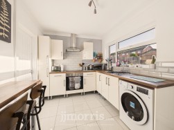 Maesglas, Cardigan, SA43