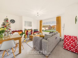 Maesglas, Cardigan, SA43