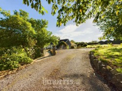 Landshipping, Narberth, SA67