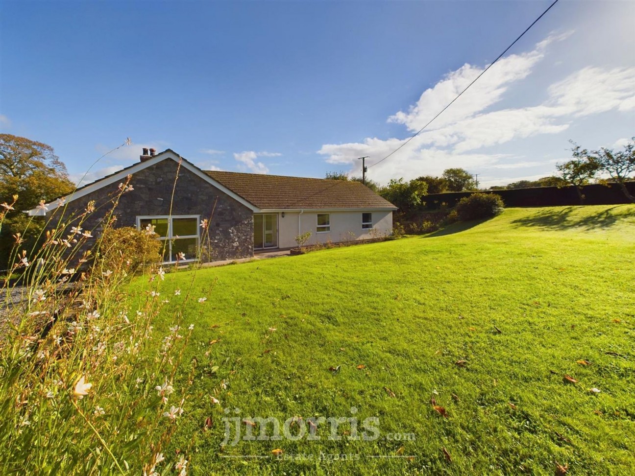 Landshipping, Narberth, SA67