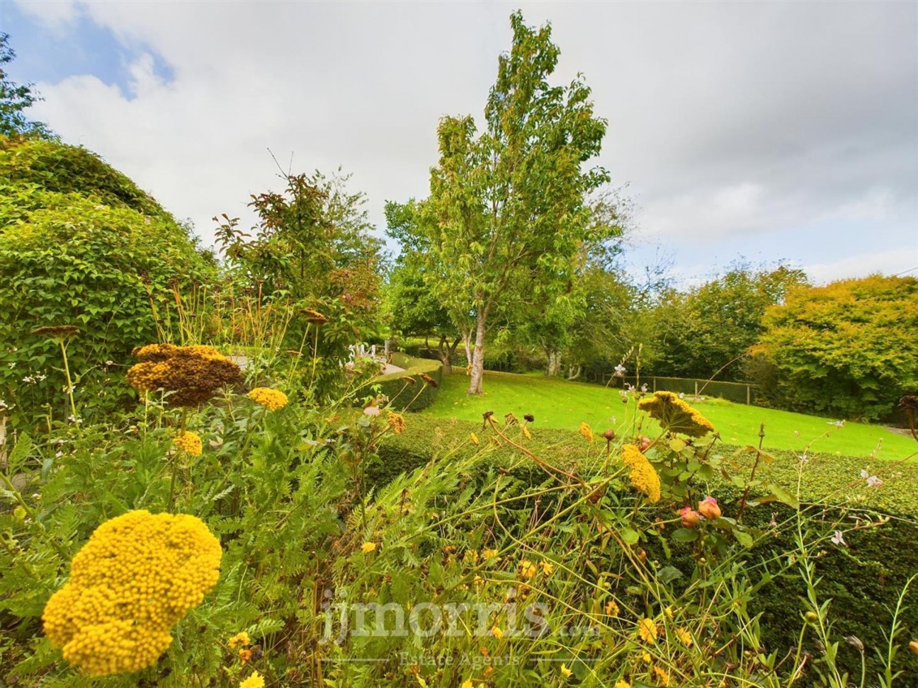 Landshipping, Narberth, SA67