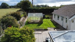 Landshipping, Narberth, SA67