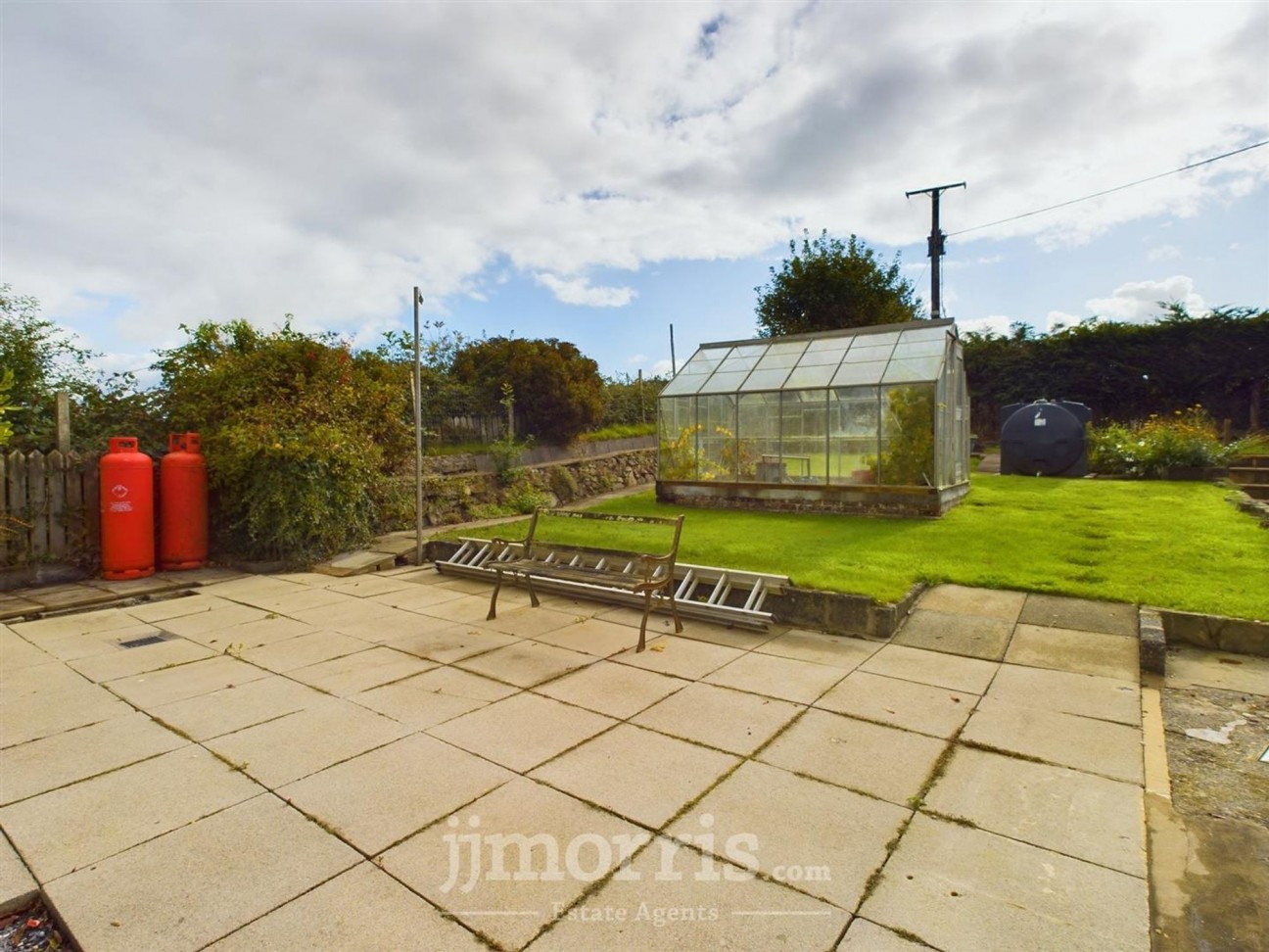 Landshipping, Narberth, SA67