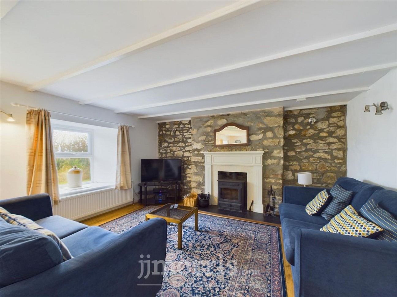 Dinas Cross, Newport, SA42