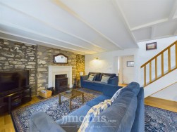 Dinas Cross, Newport, SA42