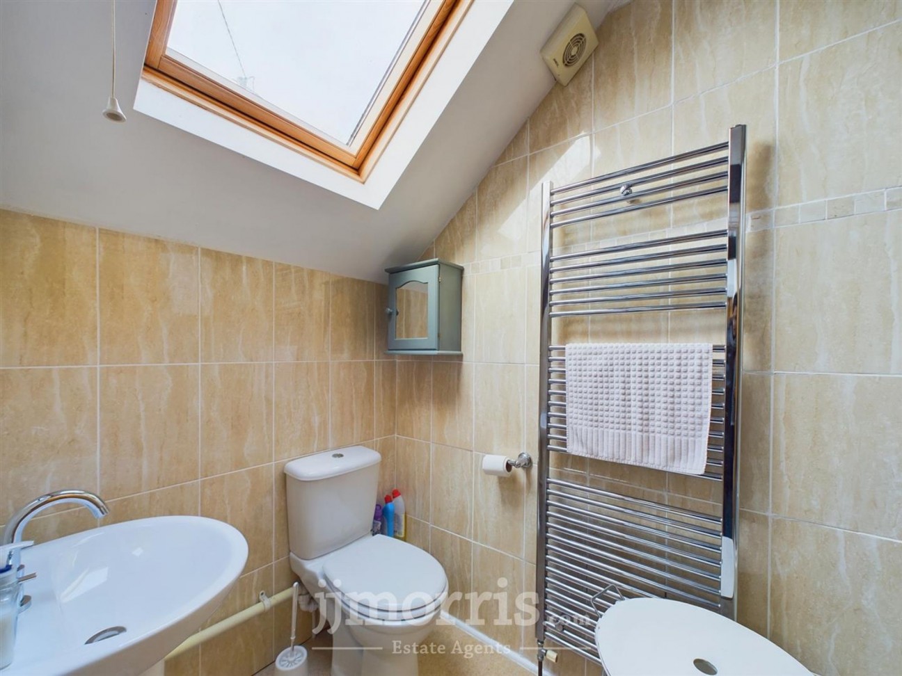 Dinas Cross, Newport, SA42