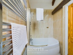 Dinas Cross, Newport, SA42