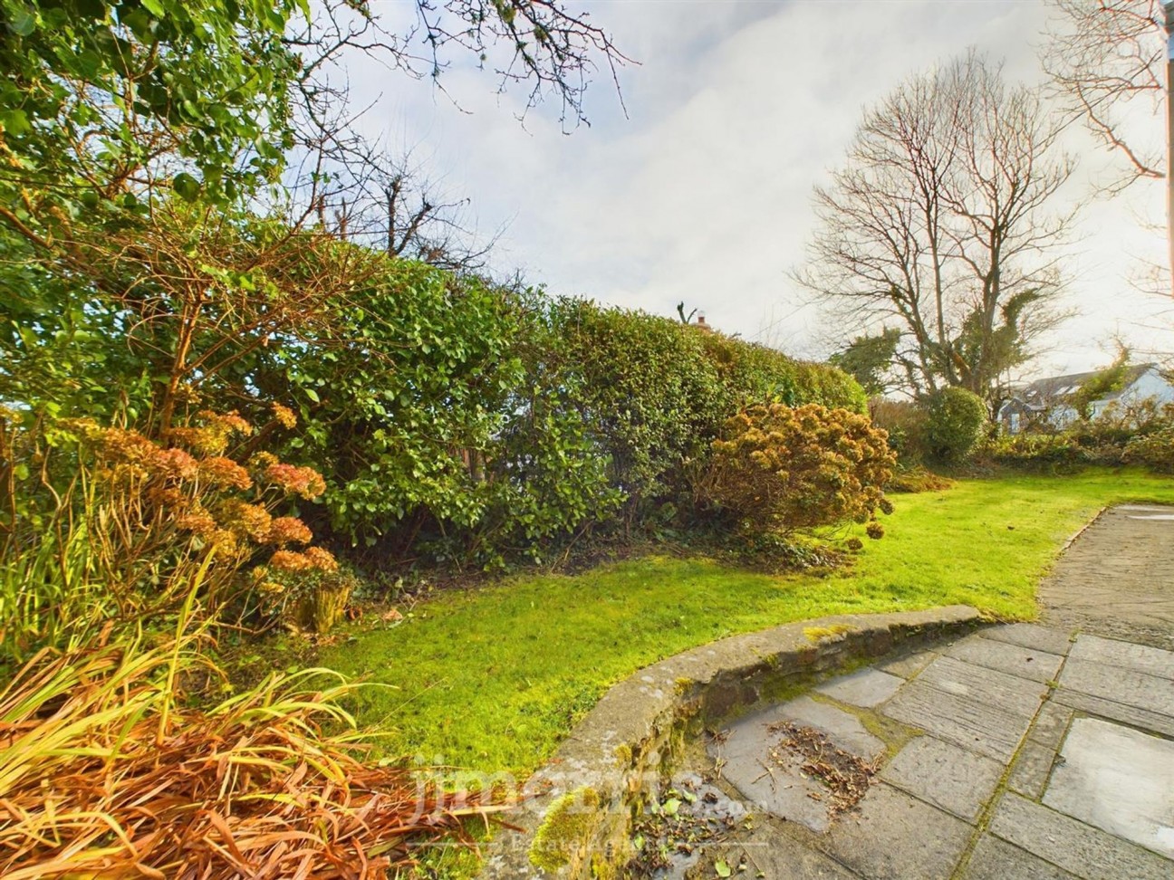 Dinas Cross, Newport, SA42