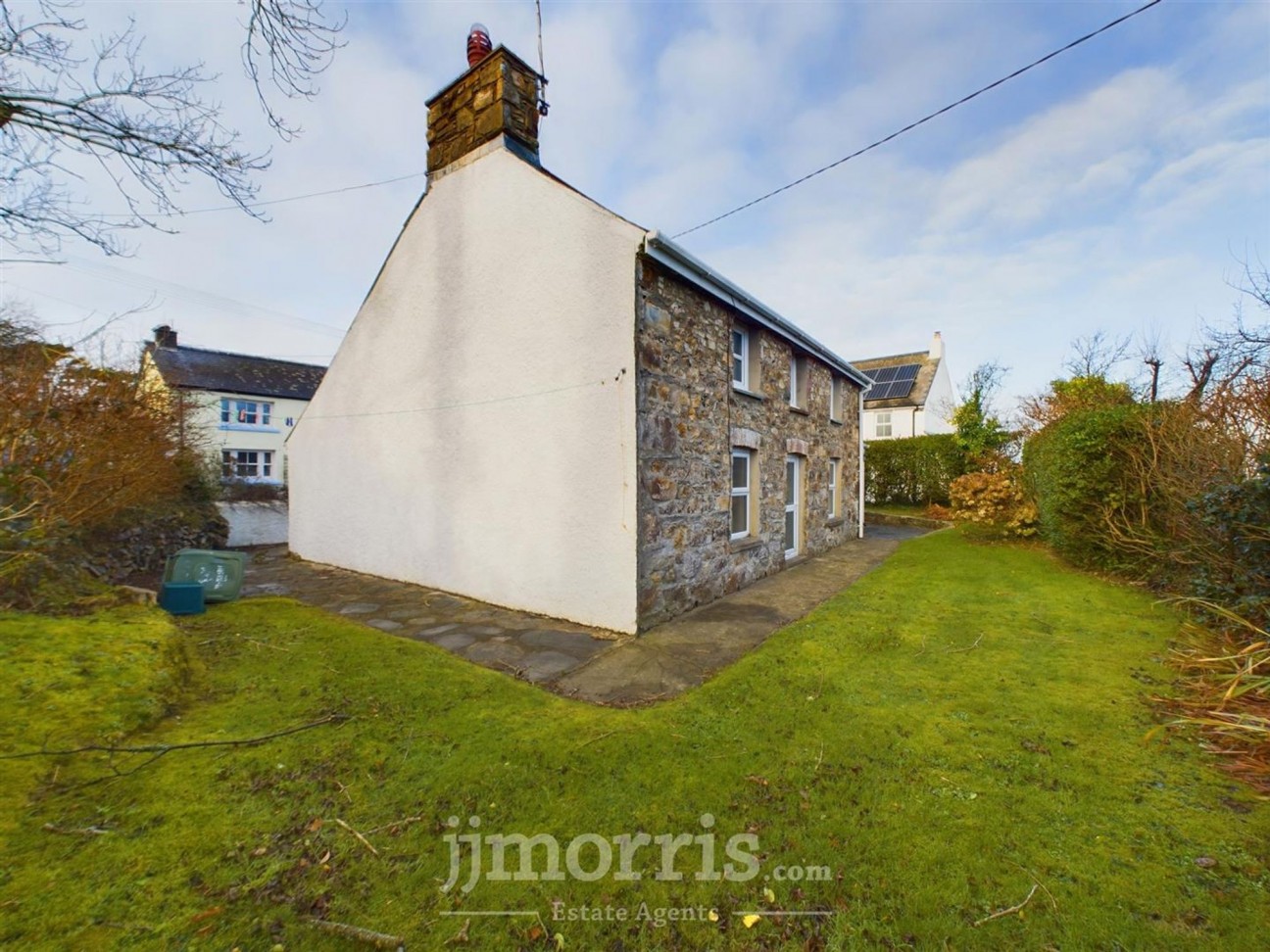 Dinas Cross, Newport, SA42