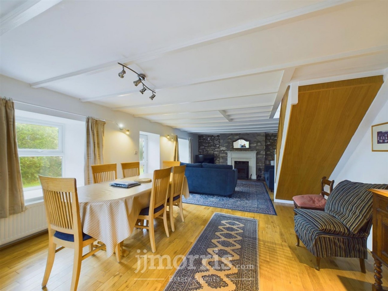 Dinas Cross, Newport, SA42