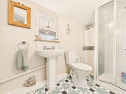 North Road, Whitland, SA34