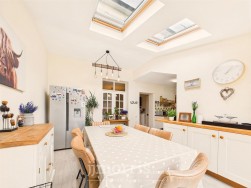 North Road, Whitland, SA34