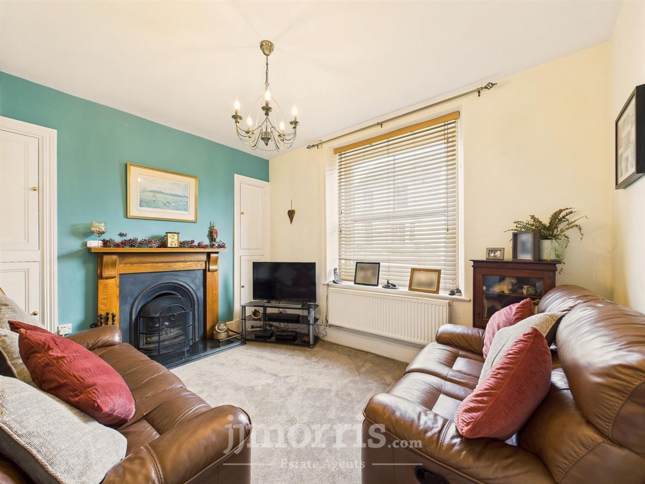 North Road, Whitland, SA34