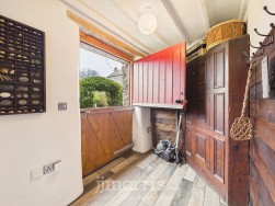 Eglwyswrw, Crymych, SA41