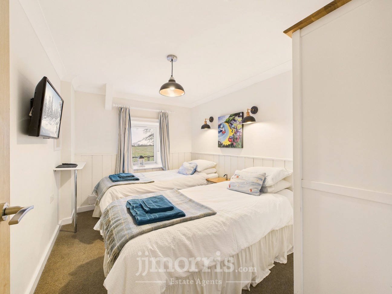 Moylegrove, Cardigan, SA43