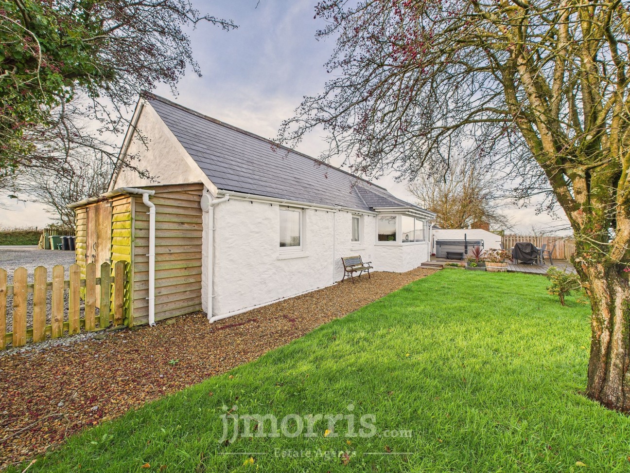 Moylegrove, Cardigan, SA43