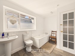 William Street, Cardigan, SA43
