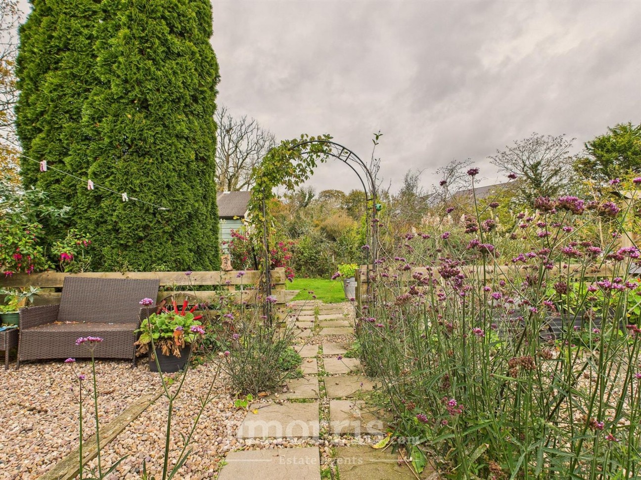 Sentence Gardens, Templeton, SA67