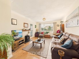 Sentence Gardens, Templeton, SA67